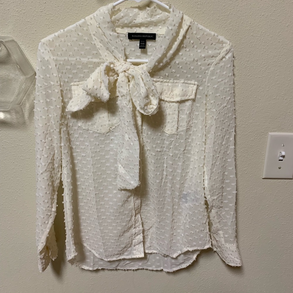 Moving sale: Banana republic shirt